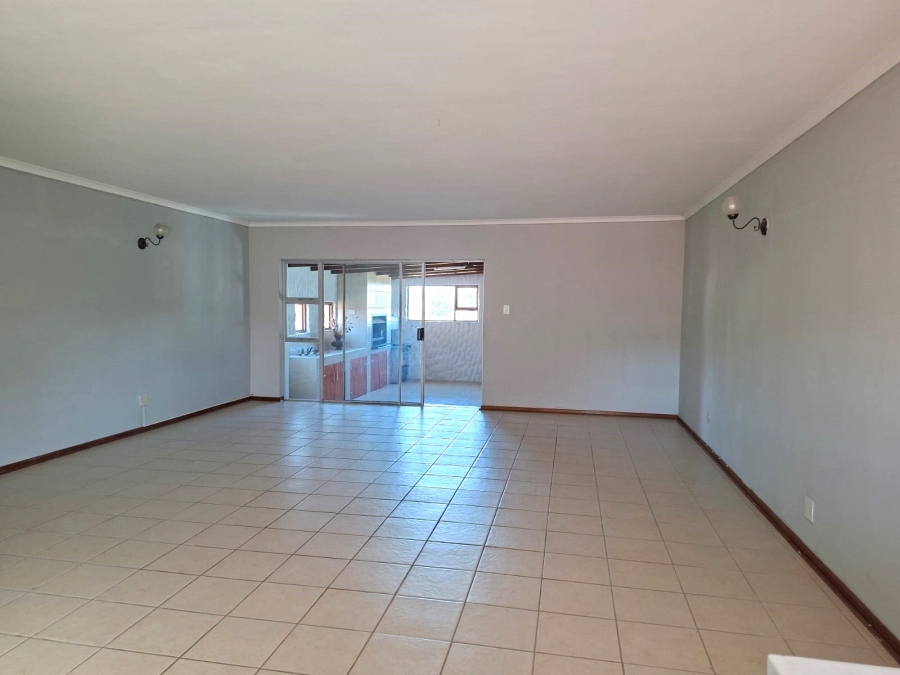 4 Bedroom Property for Sale in Winterhoek Park Eastern Cape
